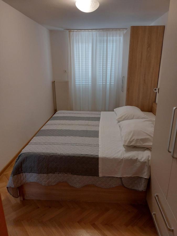 Apartments Mlacovic Rab Town Eksteriør billede